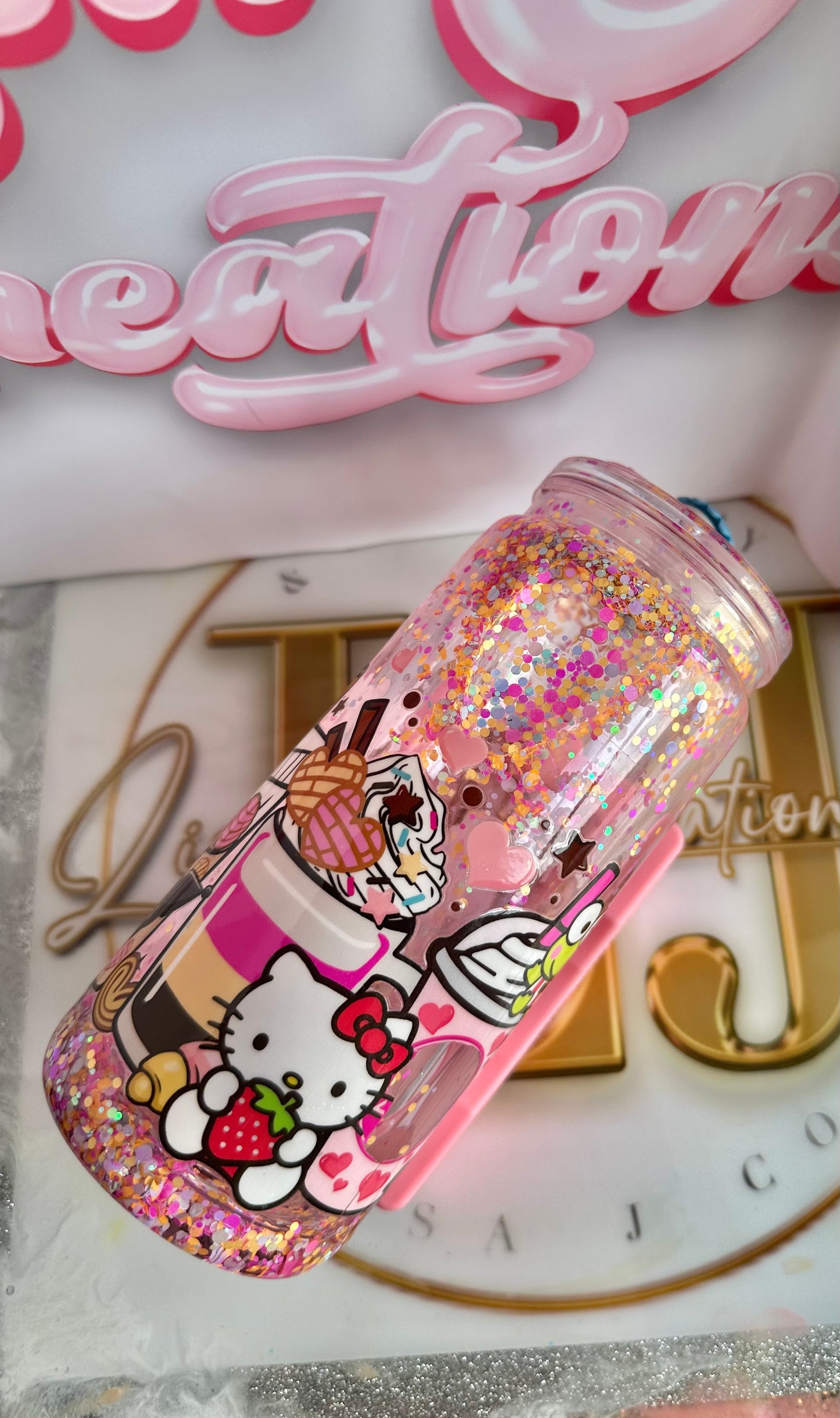 20 oz Snowglobe (Acrylic)