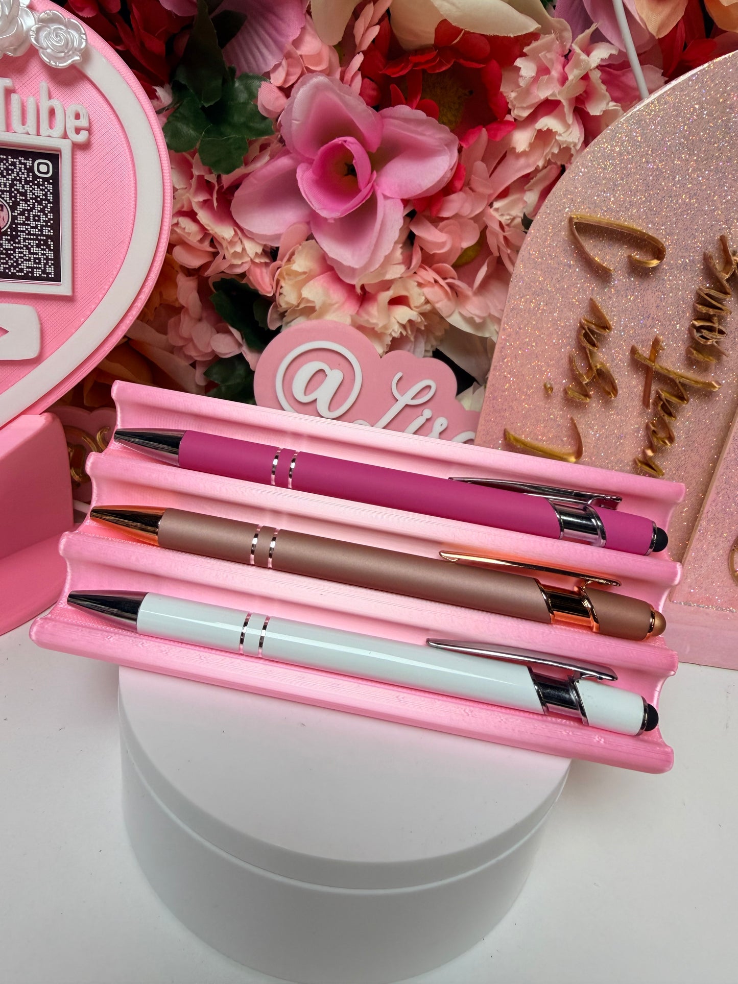 Custom Color Business Card holder and Pen Stand